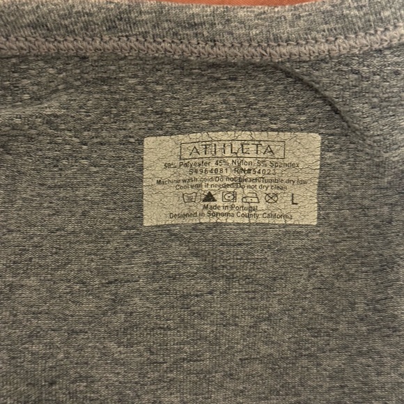 Athleta top - Picture 3 of 3
